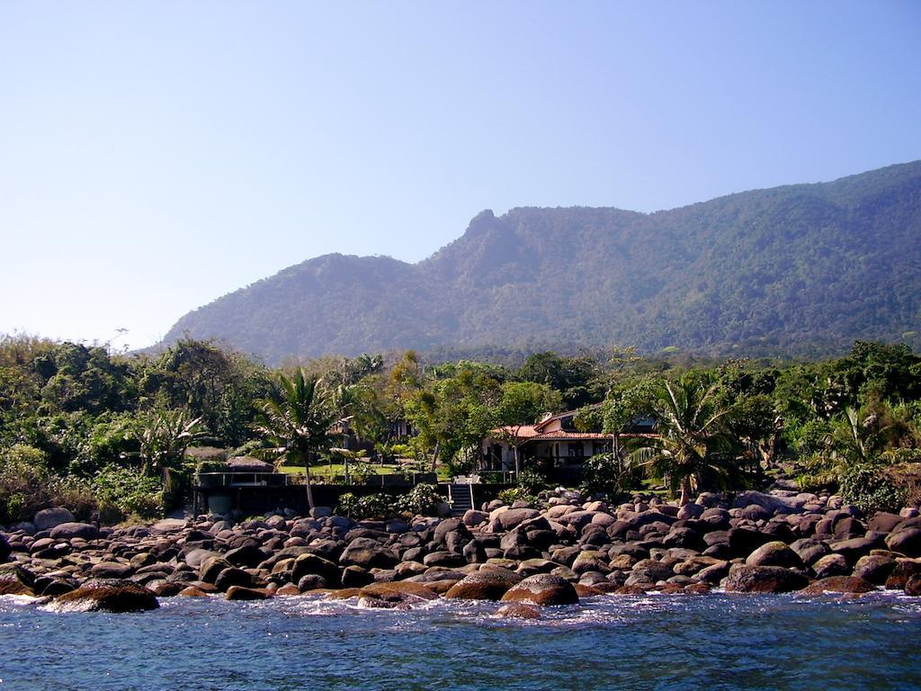 Sol-Lua Bangalo Com Uso Exclusivo Da Piscina Villa Ilhabela Luaran gambar